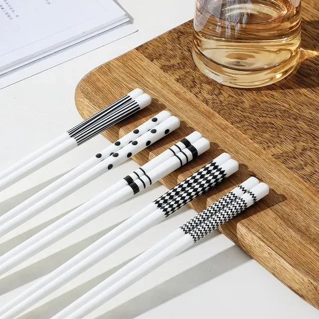 5 Pair Ceramic Japanese Chopsticks Set